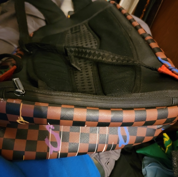 Sprayground limited edition backpack 600 retail Louis Vouton squares - Picture 8 of 14
